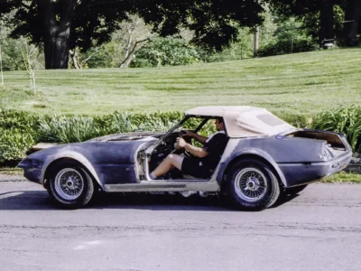 McBurnie Daytona Spyder in silver rear three-quarter view assembled outdoors